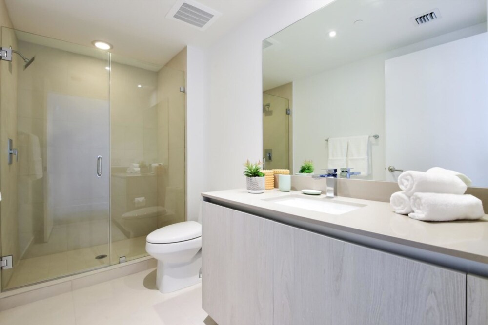 Contemporary Beach Resort Condos - photo 51