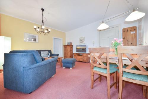 Ostseepark Captain's Haus 1 1 — 4-Star Luxury Hotel in Heringsdorf, Germany