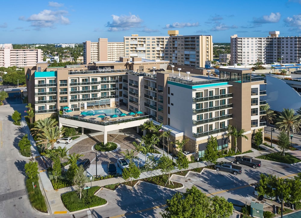 Tru By Hilton Pompano Beach Pier - photo 42