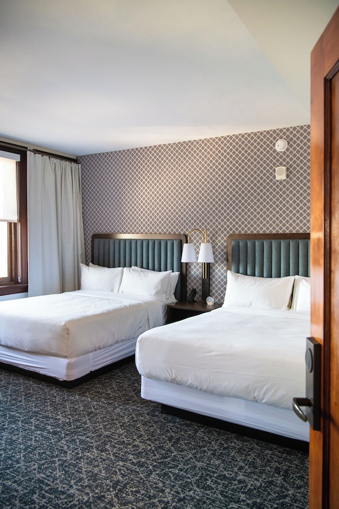 Hotel Petersburg Tapestry Collection by Hilton - photo 8