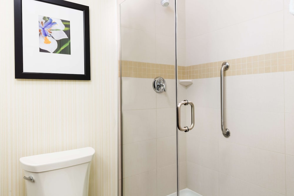 Hilton Garden Inn Wayne - photo 19