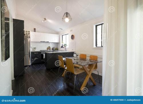 Gornyi Loft - carbon neutral hotel in Elekmonar