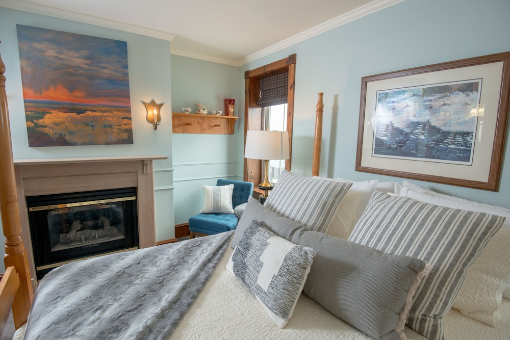 Inn at Cedar Crossing - photo 17