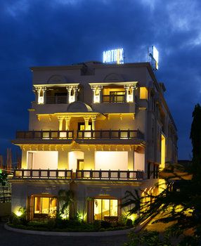 Matrix Inn Shirdi