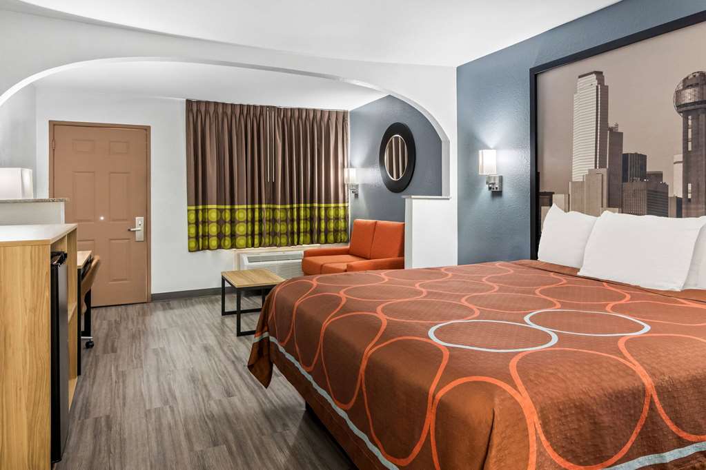Super 8 by Wyndham Grand Prairie Southwest - photo 25