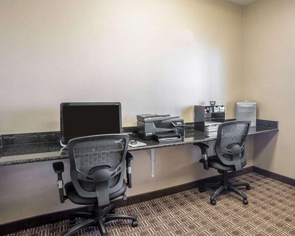 Comfort Inn Evansville Casper - photo 31