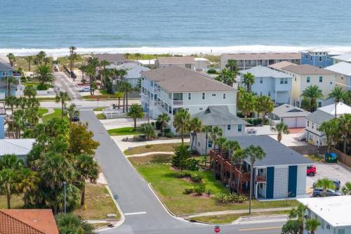 Be A Nomad Beachside Apartments — 4-Star Luxury Hotel in Jacksonville Beach, United States