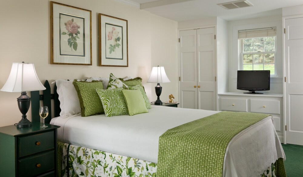The Inn at Whitewing Farm - photo 18