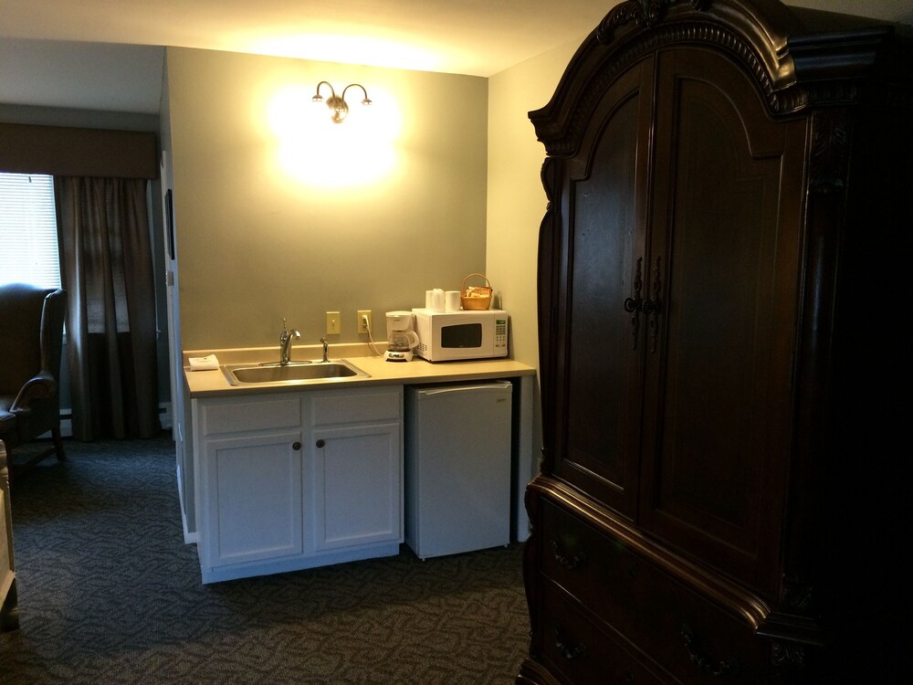 The Inn at Rye Place - photo 12