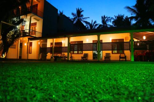 Vishmee Holiday Inn - last minute hotel in Unknown City