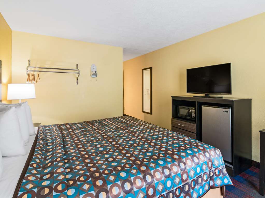Americas Best Value Inn Clayton - photo 26