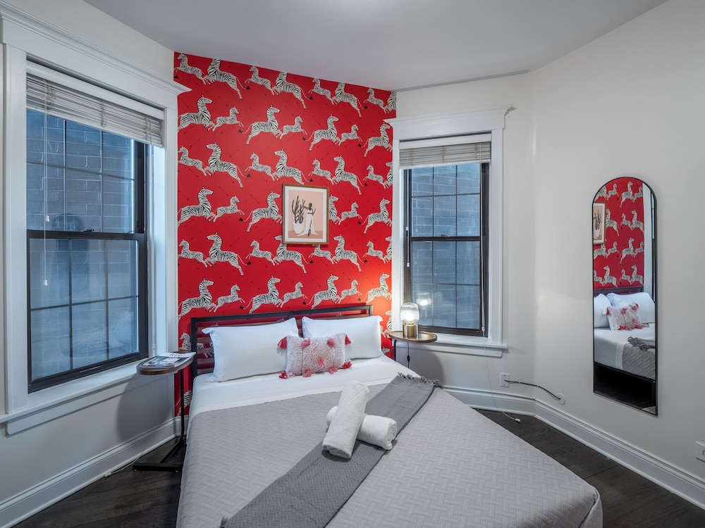 Wrigleyville Suites - photo 11