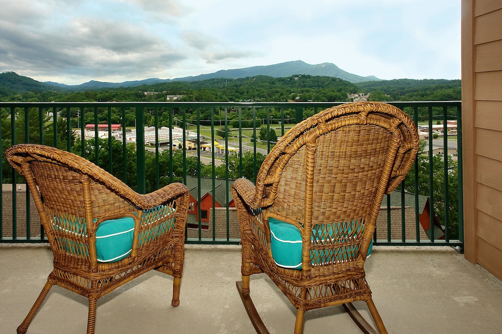 4002 Big Bear Resort in Pigeon Forge, United States