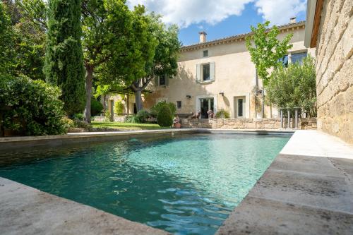 Mas ARAGON XVIIIème Piscine & Jardin paysager in Les Angles, France