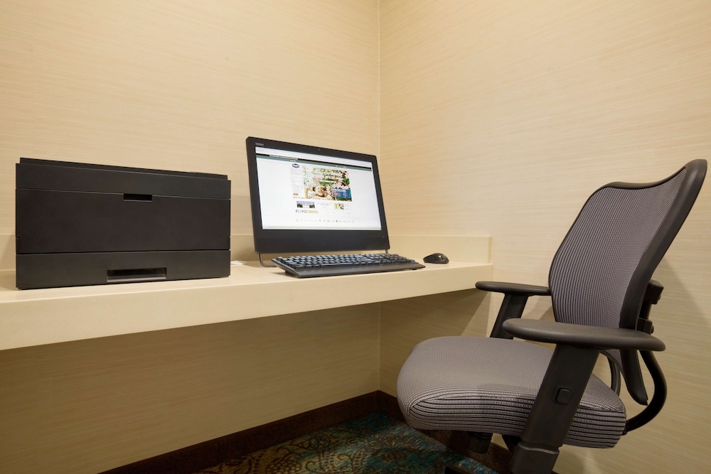 Hampton Inn Fort Worth Southwest Cityview - photo 19