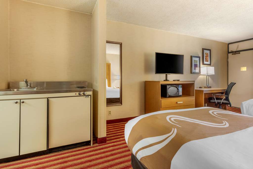 Quality Inn Exit 4 - photo 16