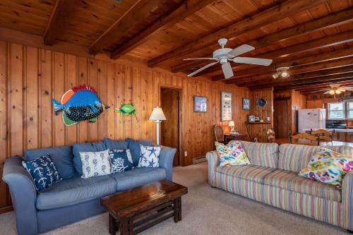 Lowe Tide by Oak Island Accommodations - photo 8