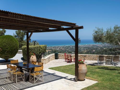 Villa Milli — 4-Star Luxury Hotel in Rethymno, Greece