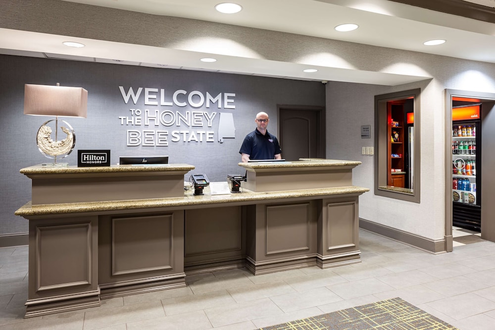 Hampton Inn & Suites Mobile I 65@ Airport Blvd - photo 6
