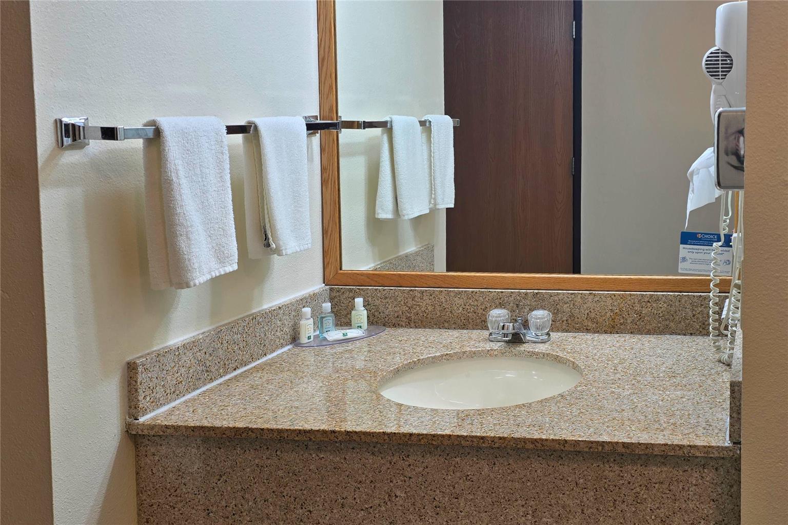 Quality Inn Durand I 69 - photo 27
