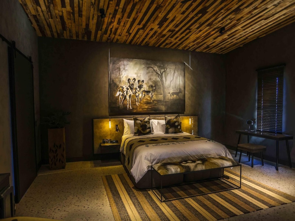 Ximuwu Safari Lodge — 5-Star Luxury Hotel in Hoedspruit, South Africa