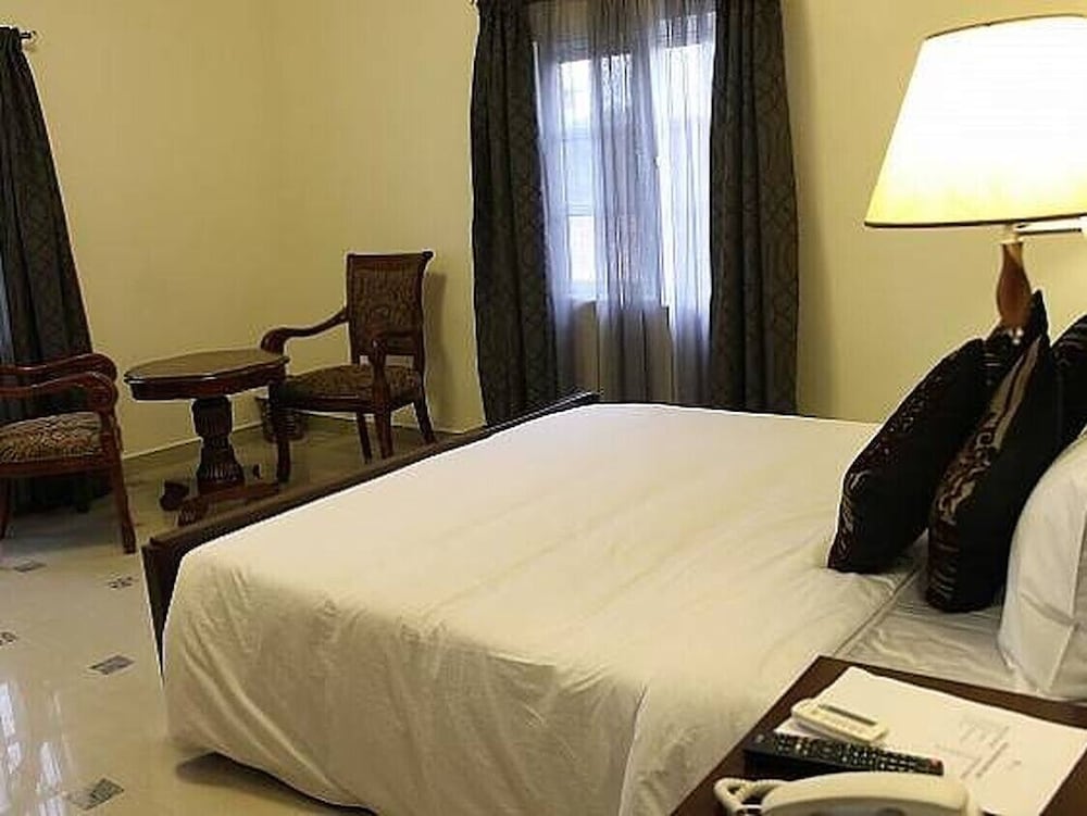 Adsuit Hotel — Calabar — photo 4
