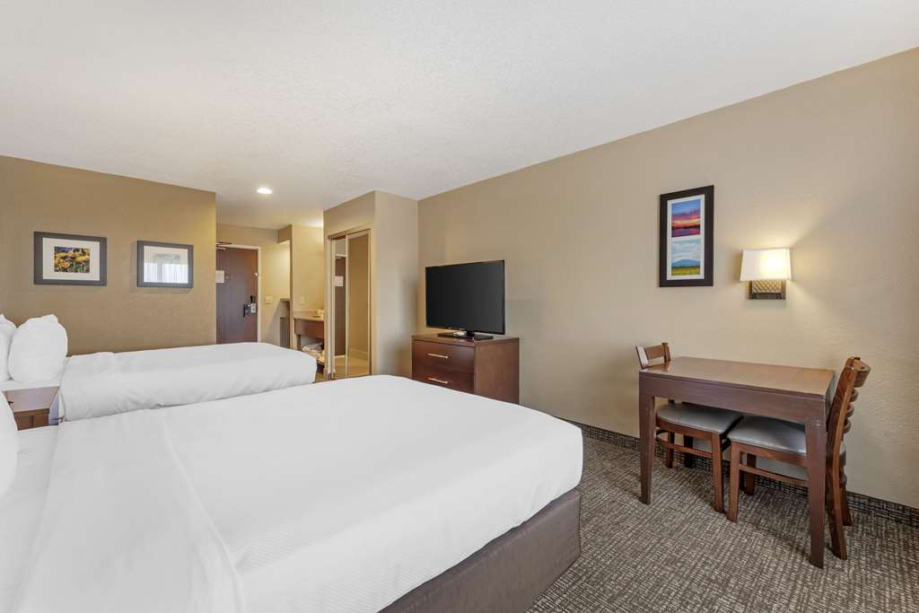 Comfort Inn Lathrop Stockton Airport - photo 23