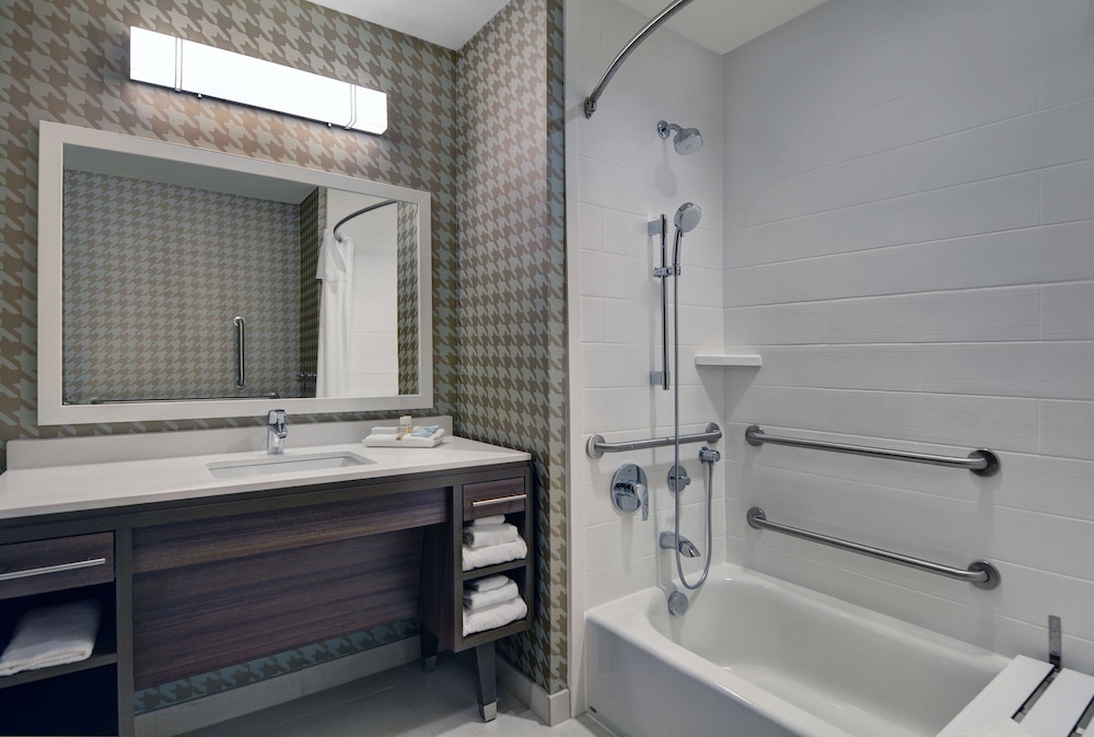 Home2 Suites by Hilton Panama City Beach FL - photo 33