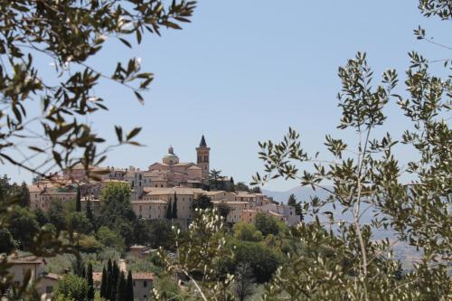 Residenza Santemiliano 5109809 — Trevi