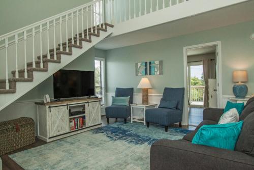 Saltwater Gospel by Oak Island Accommodations - photo 13