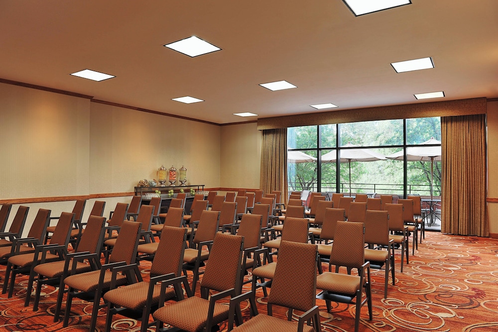 Sheraton Minneapolis West Hotel - photo 105