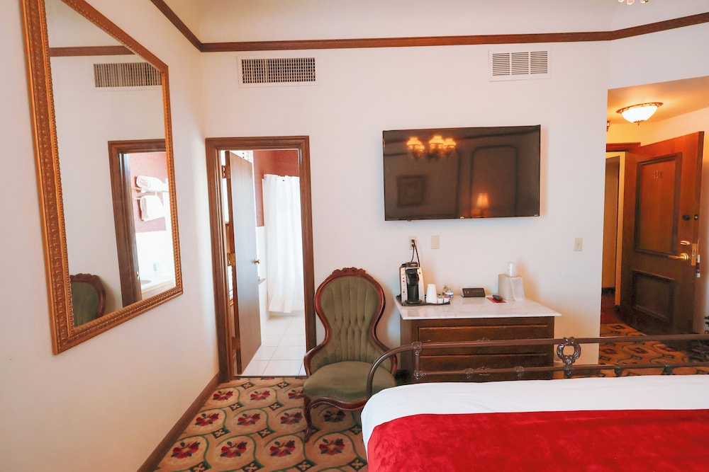 Mizpah Hotel - photo 23