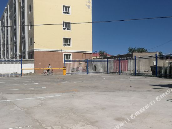 Gebi Chuntian Express Hotel in Burqin, People's Republic of China