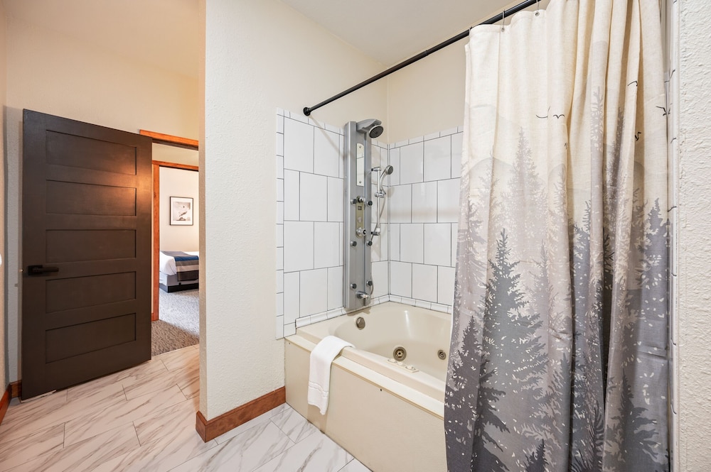 Hotel Leavenworth - photo 106