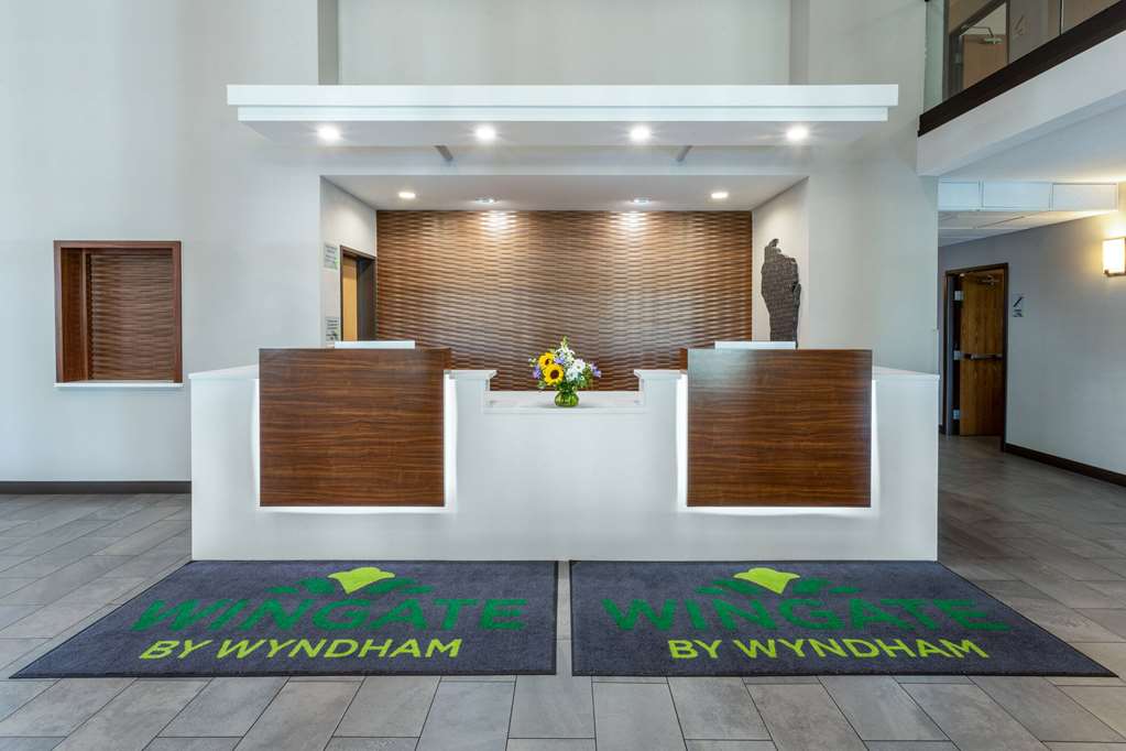 Wingate by Wyndham Wisconsin Dells Waterpark - photo 11