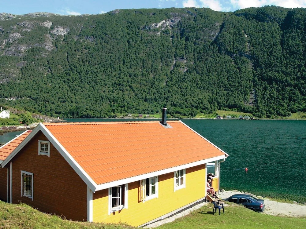 Holiday Home in Slinde — 4-Star Luxury Hotel in Sogndal, Norway