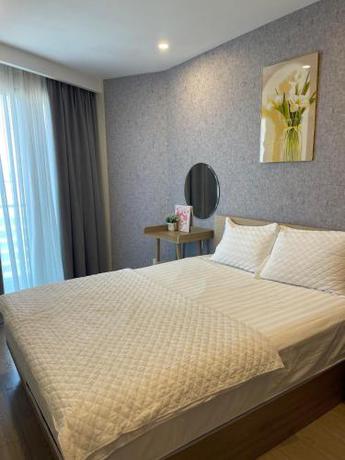 The Song Apartment Vung Tau 5 star Căn Hộ The Sóng Moon Homestay — 4-Star Luxury Hotel in Vung Tau, Vietnam