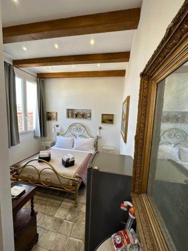 Terrazza dei Mori Seaview terrace in Ortigia — 4-Star Luxury Hotel in Siracusa, Italy