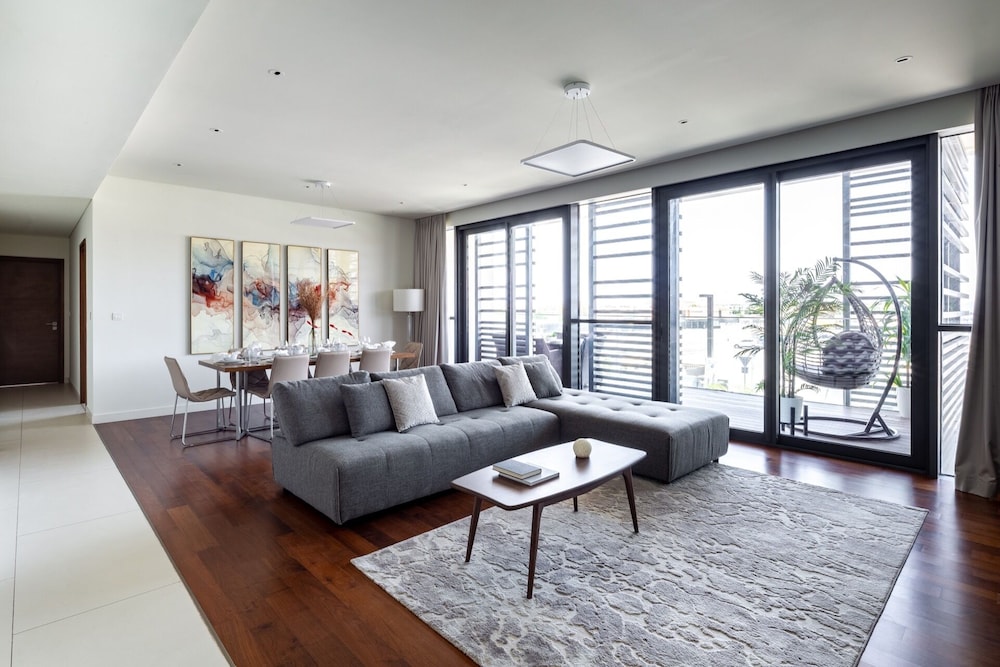 Molek Regency - carbon neutral hotel in Johor Bahru