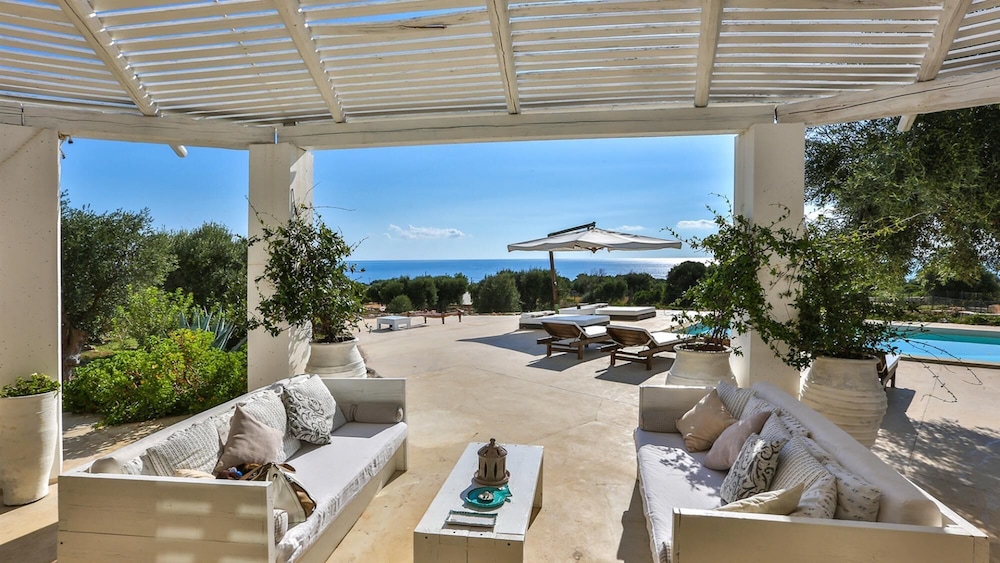 Le c336 sp2140bt Villa Pajare Francesi 8 2 — 4-Star Luxury Hotel in Castrignano Del Capo, Italy