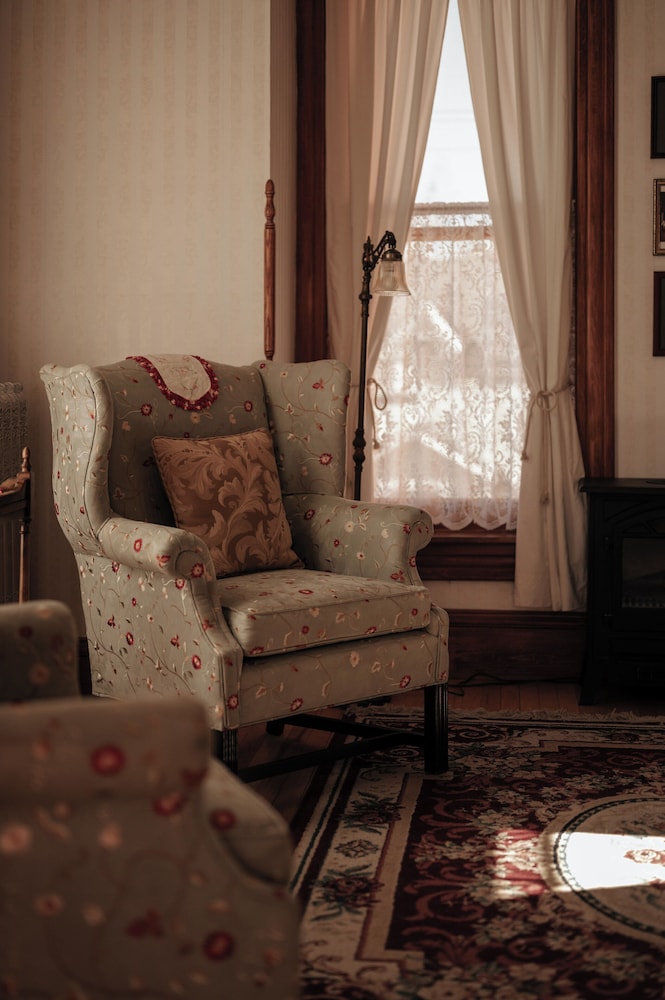 Gable House Bed and Breakfast Inn - photo 18
