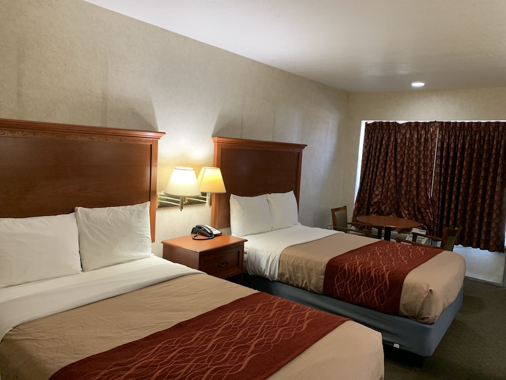 Coachman's Inn Motel - photo 14