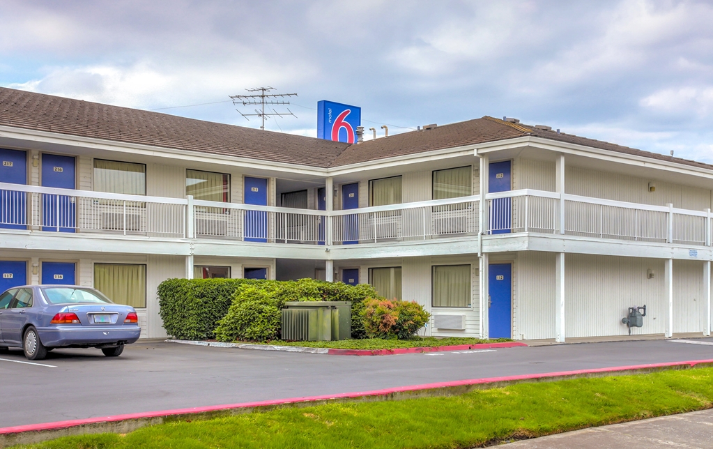 Motel 6 Medford OR North - photo 6