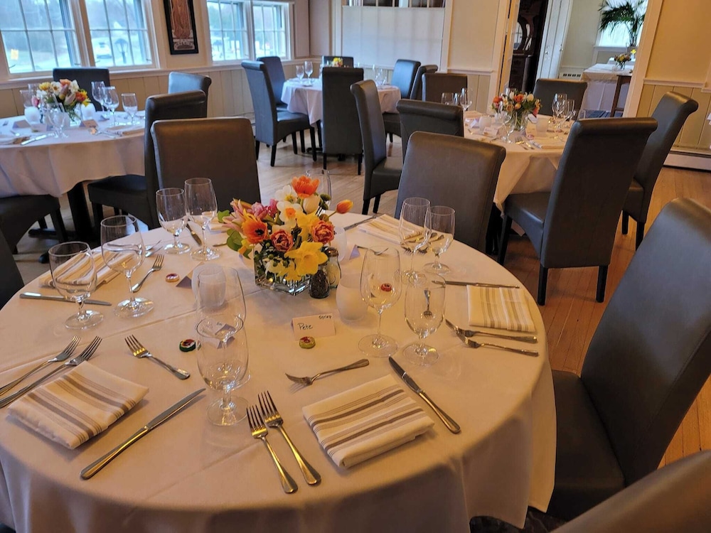 The Historic General Stanton Inn - photo 35
