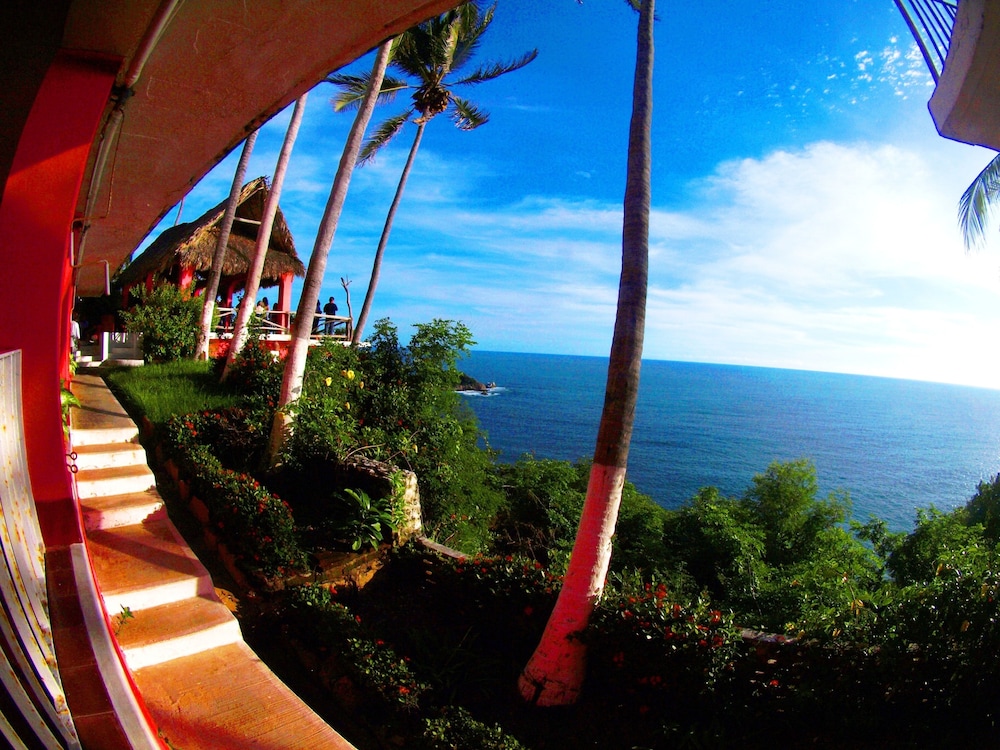 Beach/ocean view