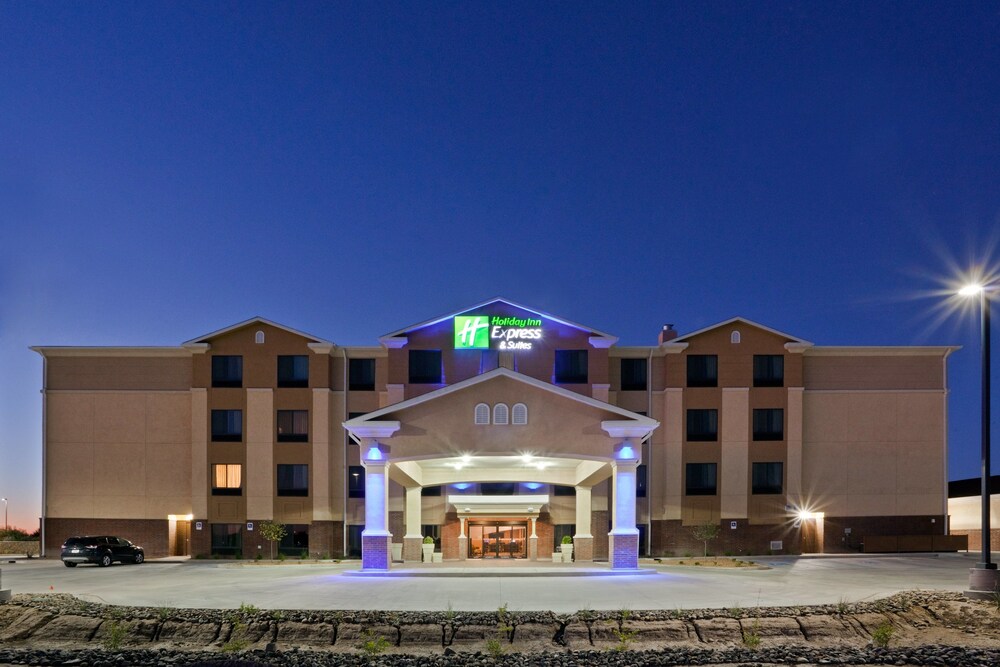 Holiday Inn Express Hotel & Suites Deming Mimbres Valley an IHG Hotel - featured photo