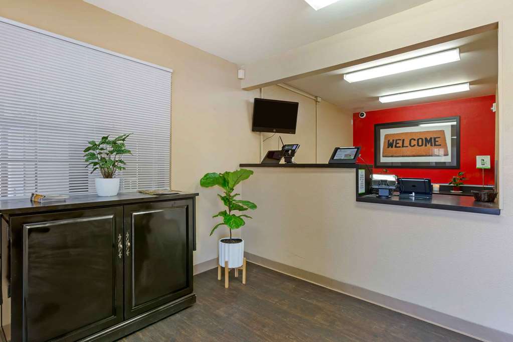 Extended Stay America Select Suites Phoenix Scottsdale North - photo 6