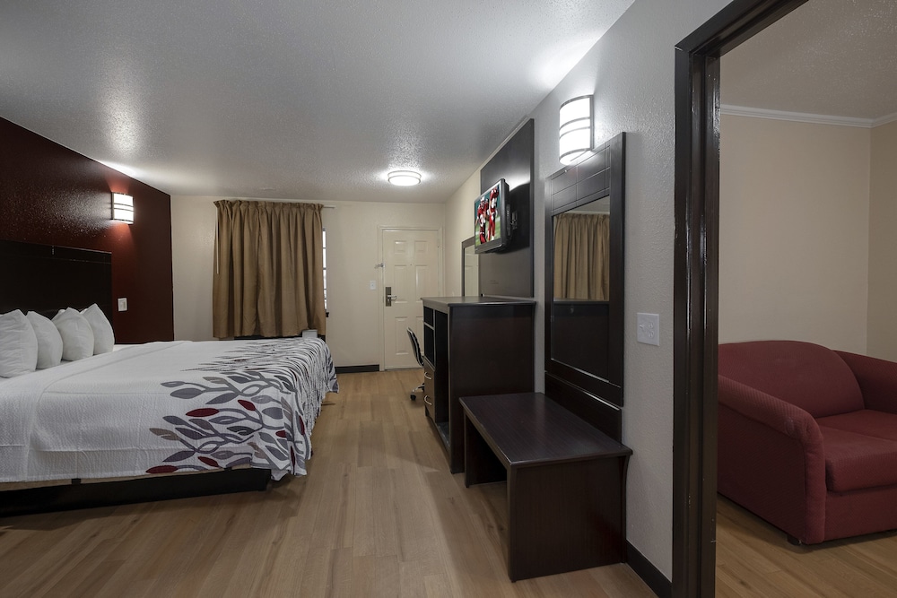 Red Roof Inn Morgan City - photo 8