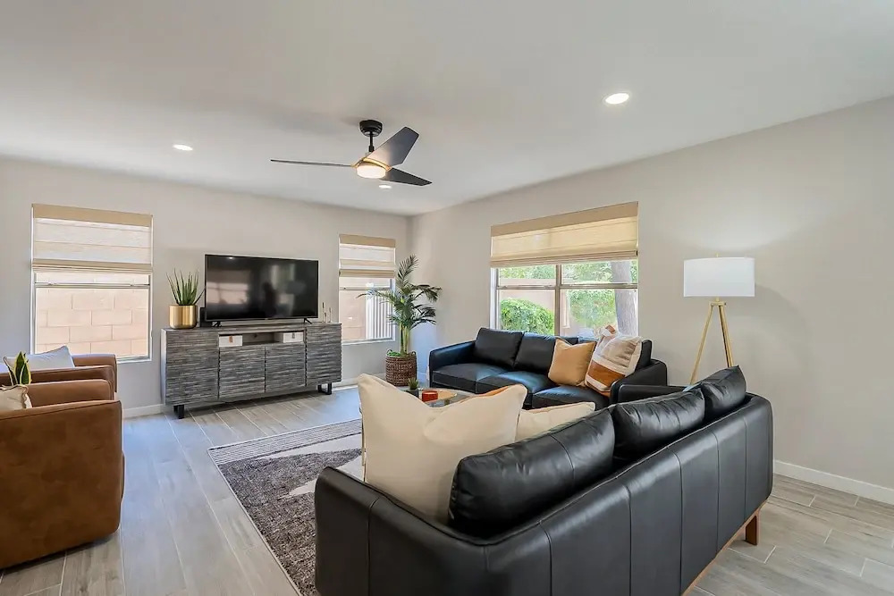 Dos Palmas Gilbert Poolside Retreat in Gilbert, United States