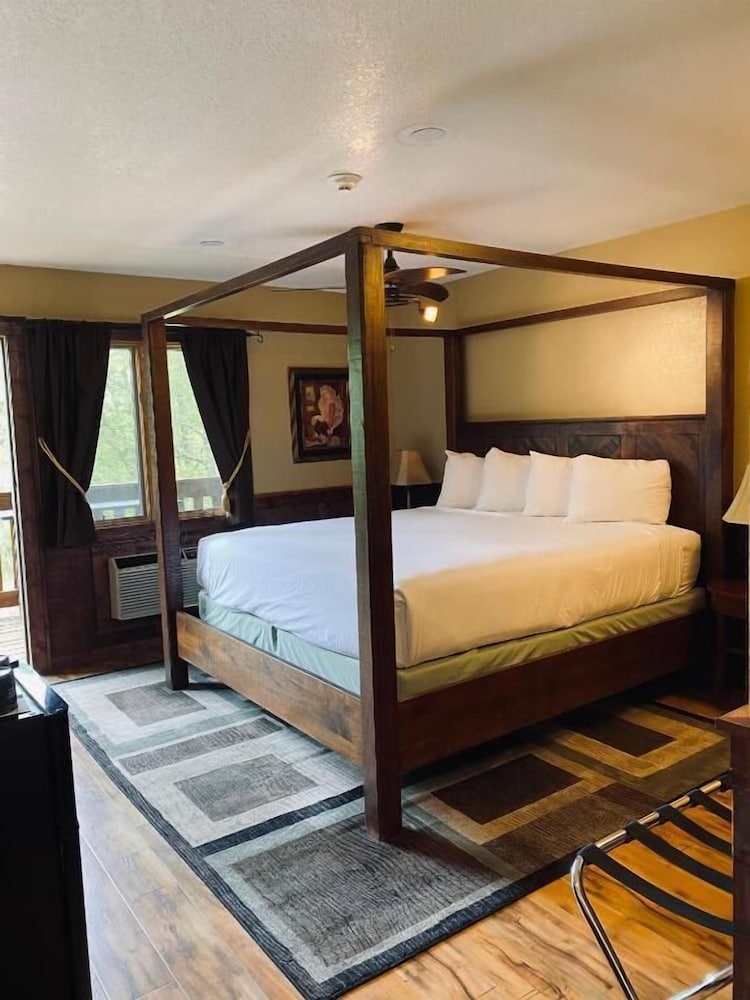 Sylvan Valley Lodge - photo 3
